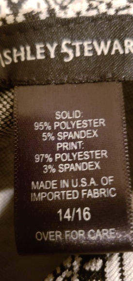 Sophisticated Peplum Dress - Picture 4 of 4